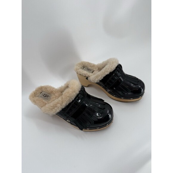 UGG Black Patent Leather Kiltie Clog With Detatchable Fringe Size 7 Rare - Picture 3 of 15